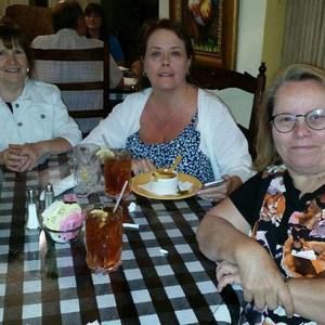 Meet your Posher, Robyn